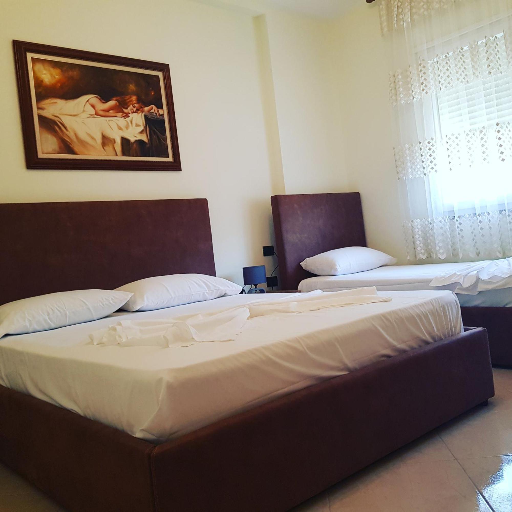 Relax Apartments Golem โกเลม ภายนอก รูปภาพ