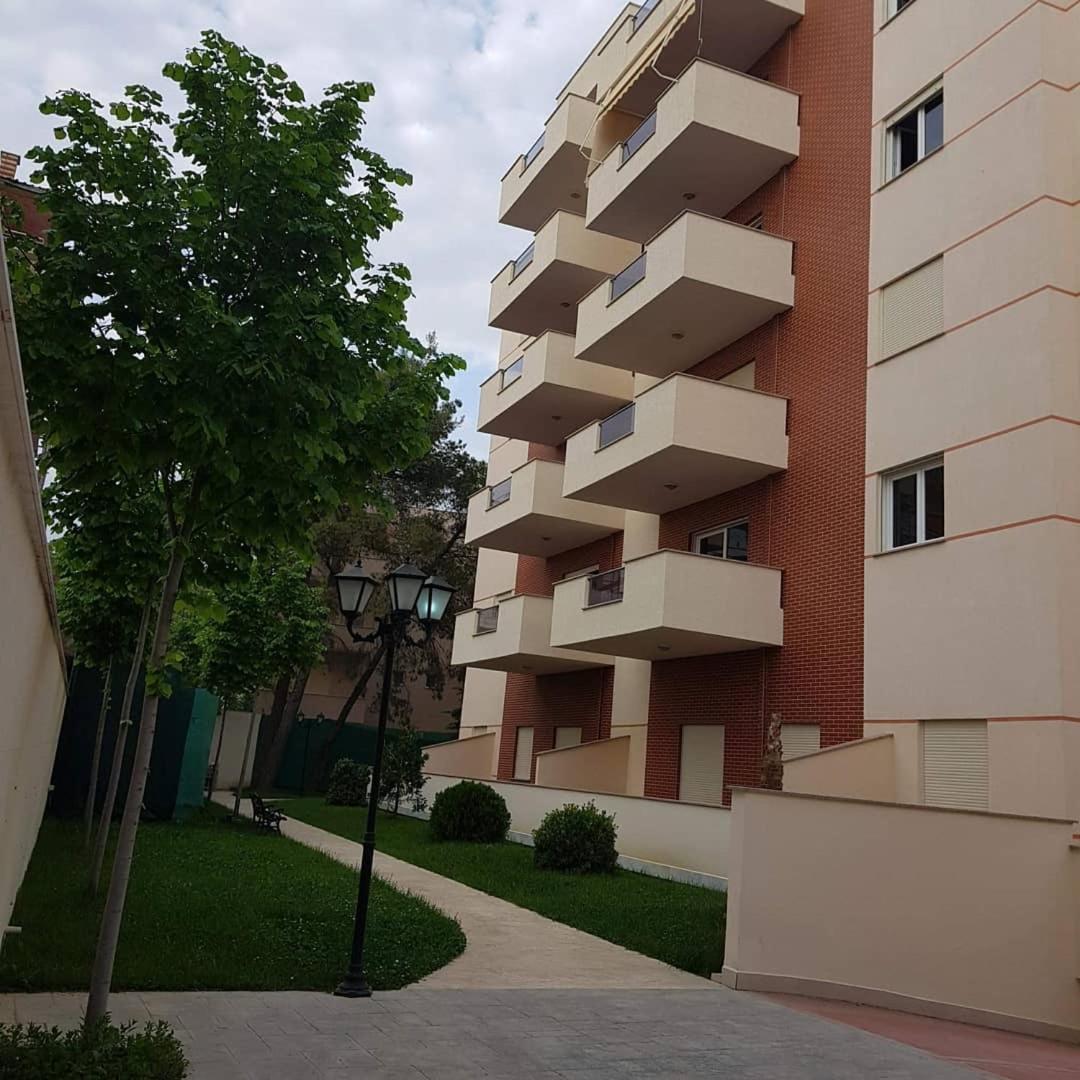 Relax Apartments Golem โกเลม ภายนอก รูปภาพ