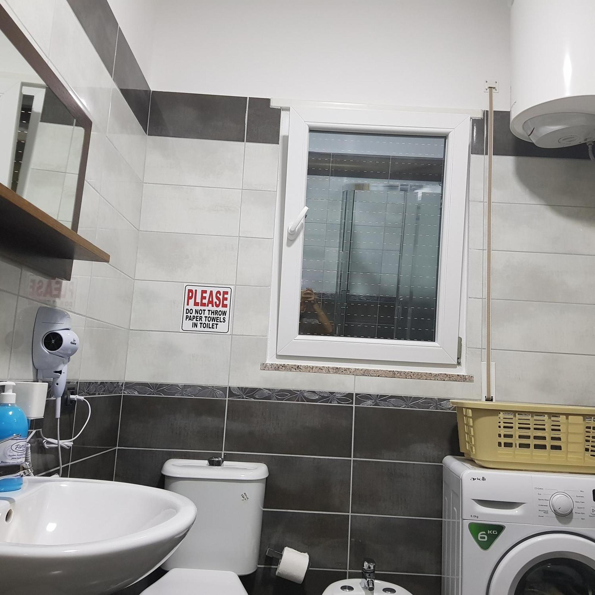 Relax Apartments Golem โกเลม ภายนอก รูปภาพ
