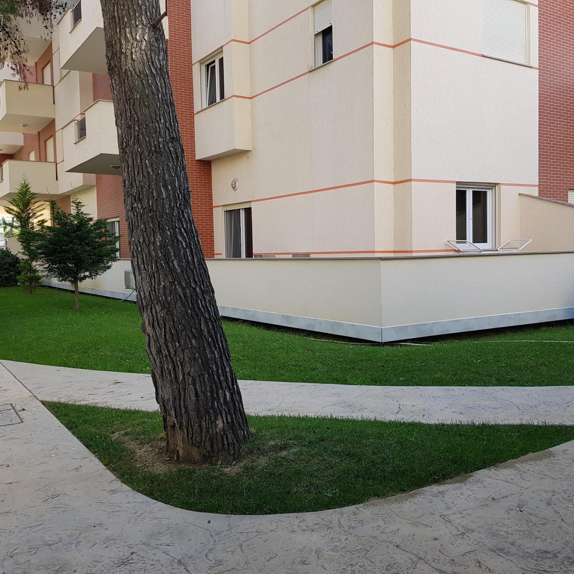 Relax Apartments Golem โกเลม ภายนอก รูปภาพ
